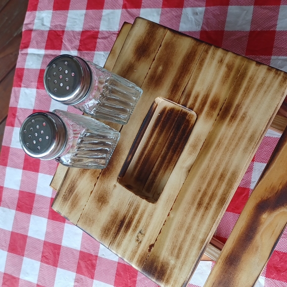 Salt & Pepper shaker caddy - Picture 4 of 6